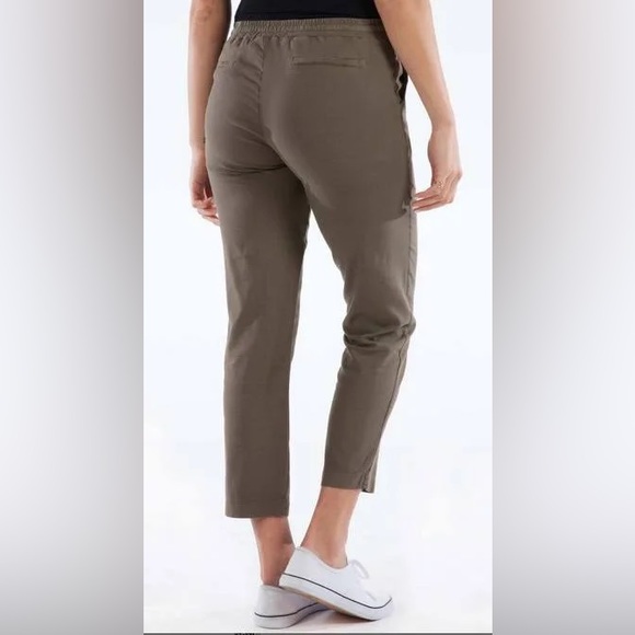 Kut from the Kloth (Medium) Gaerwen Drawstring Linen Blend Pants in Olive - Picture 3 of 15